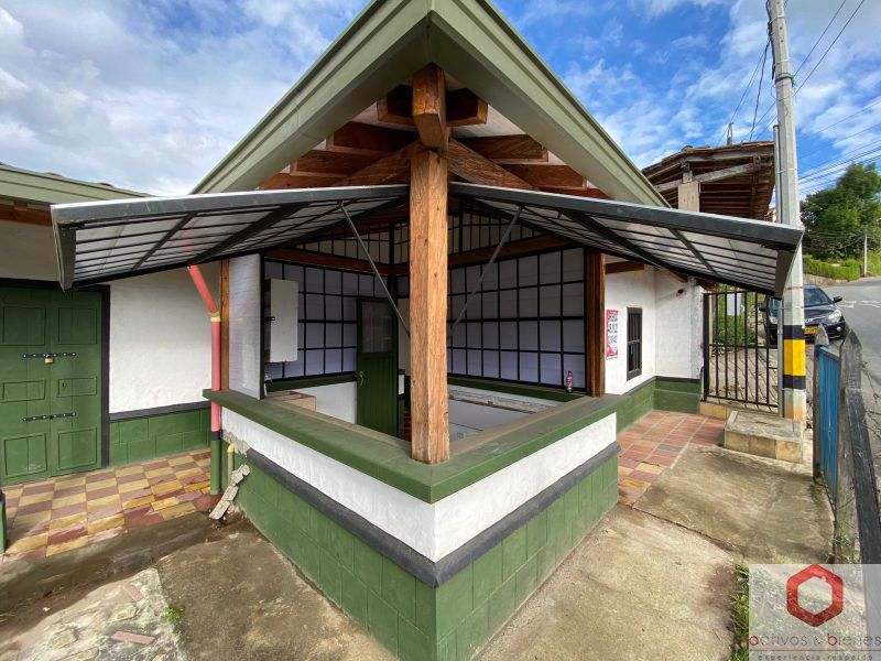 Local en arriendo Antioquia Rionegro Rionegro 8 m2 Habitaciones 0 Baños 4 Garajes 10 Precio $700000