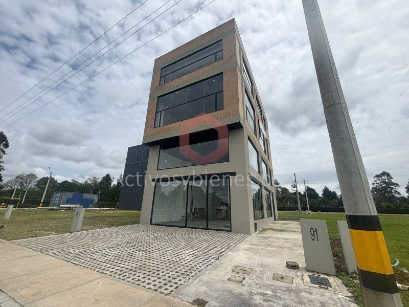 Bodega en arriendo Antioquia Rionegro Rionegro 398 m2 Habitaciones 0 Baños 6 Garajes 2 Precio $16000000