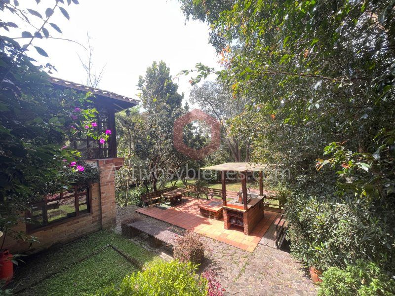 Casa en arriendo Antioquia Rionegro San Antonio 1690 m2 Habitaciones 4 Baños 5 Garajes 0 Precio $8000000