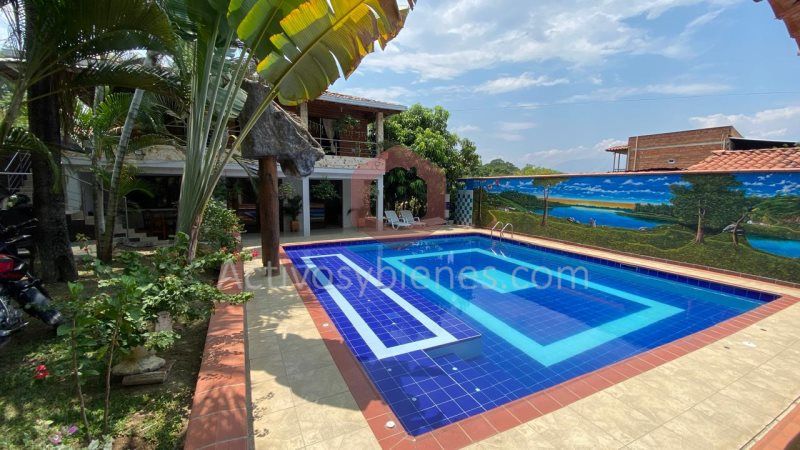 Casa en venta Antioquia Sopetrán Sopetran 494 m2 Habitaciones 6 Baños 5 Garajes 3 Precio $550000000