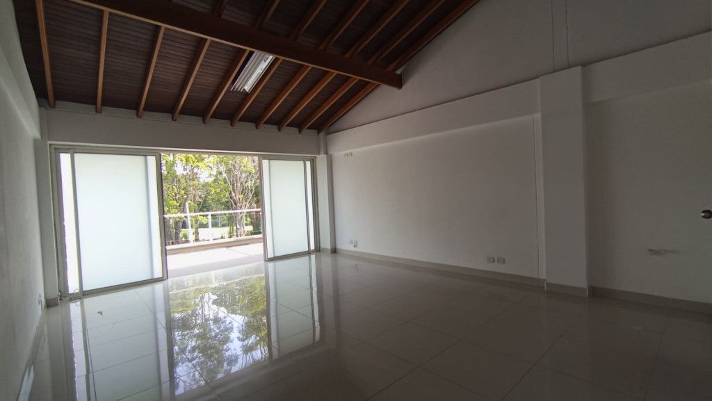Local en arriendo Antioquia Rionegro Centro 40 m2 Habitaciones 0 Baños 0 Garajes 0 Precio $2800000