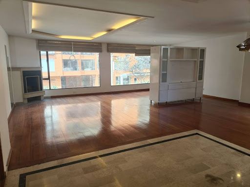 Apartamento en venta Cundinamarca Bogotá Chico Norte Et Iii 148 m2 Habitaciones 3 Baños 3 Garajes 2 Precio $981000000