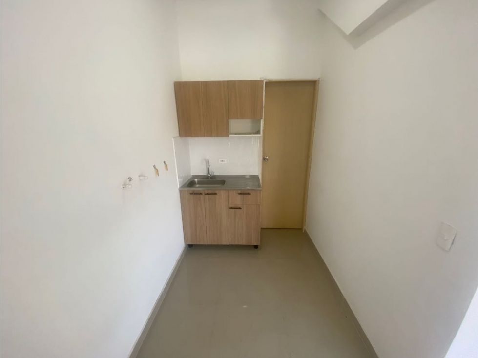 Local en arriendo Antioquia Medellín Bombona No2 24 m2 Habitaciones 0 Baños 1 Garajes 0 Precio $1100000