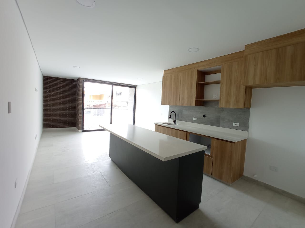 Apartamento en arriendo Antioquia Marinilla El Hato 110 m2 Habitaciones 3 Baños 2 Garajes 1 Precio $3200000