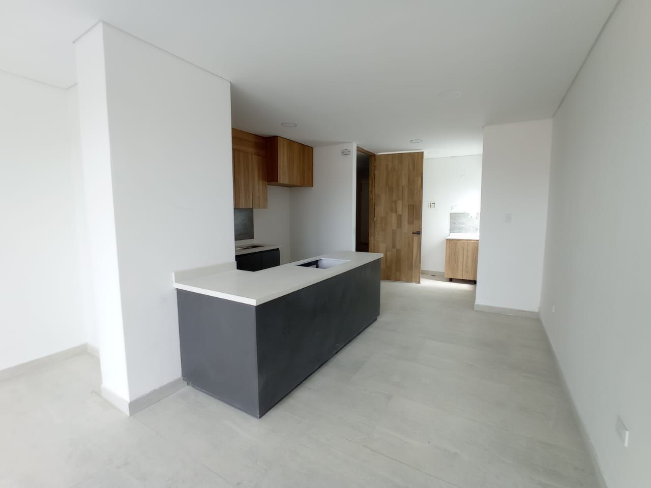 Apartamento en arriendo Antioquia Marinilla El Hato 102 m2 Habitaciones 3 Baños 2 Garajes 1 Precio $3000000