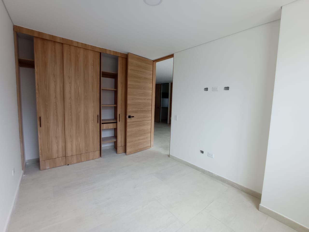 Apartamento en arriendo Antioquia Marinilla El Hato 72 m2 Habitaciones 2 Baños 2 Garajes 1 Precio $2600000