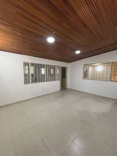 Casa en arriendo Cundinamarca Bogotá La Esperanza 160 m2 Habitaciones 5 Baños 2 Garajes 0 Precio $3500000