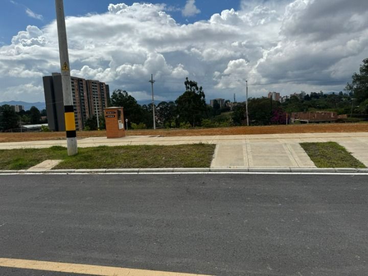 Lote en venta Antioquia Rionegro El Porvenir 108 m2 Habitaciones 0 Baños 0 Garajes 0 Precio $380000000