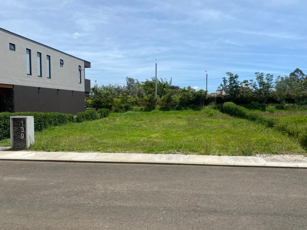 Lote en venta Antioquia Rionegro Gualanday 337 m2 Habitaciones 0 Baños 0 Garajes 0 Precio $720000000