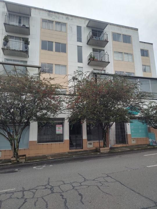 Local en arriendo Antioquia La Ceja Centro 77 m2 Habitaciones 0 Baños 1 Garajes 0 Precio $3250000