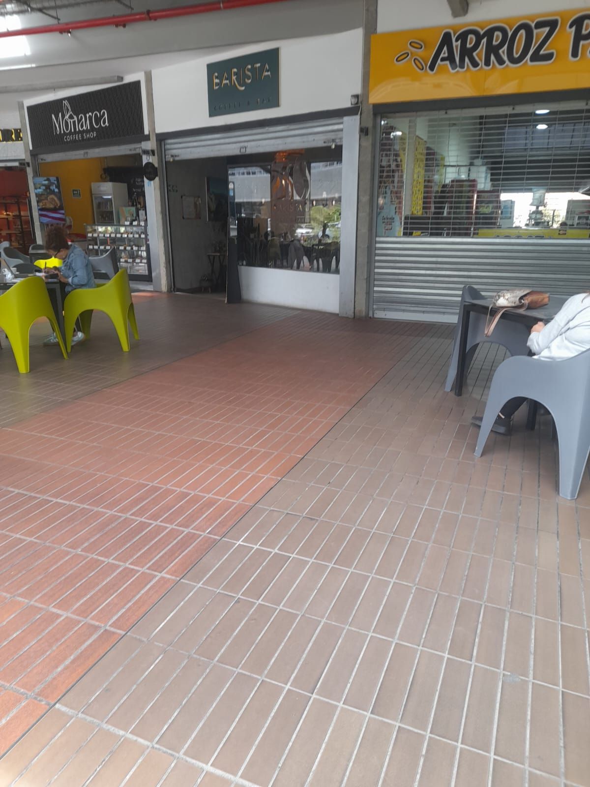 Local en venta Antioquia Rionegro Los Cristales 49 m2 Habitaciones 0 Baños 0 Garajes 0 Precio $650000000