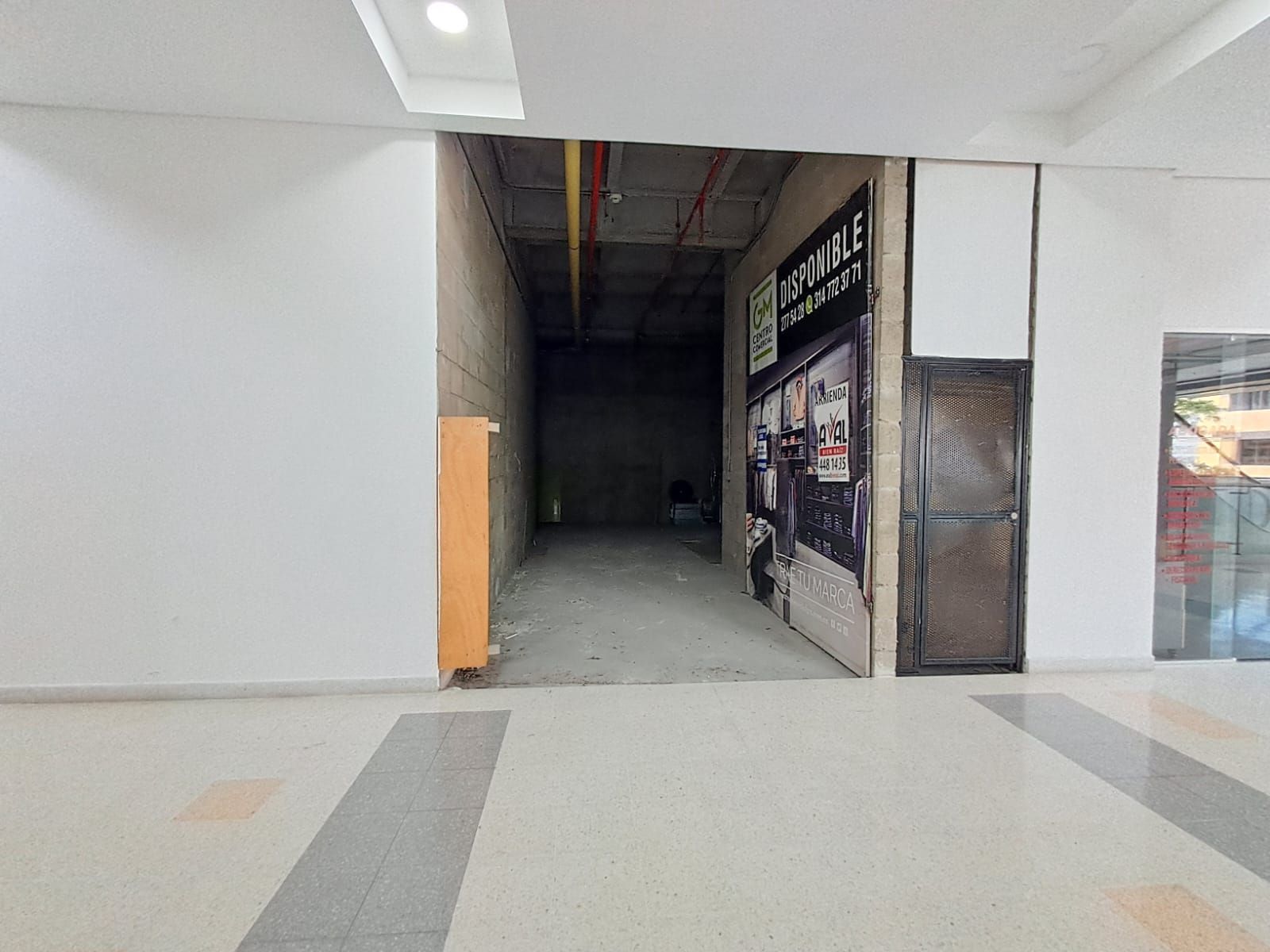 Local en arriendo Antioquia Itagüí Centro 40 m2 Habitaciones 0 Baños 0 Garajes 0 Precio $3170544