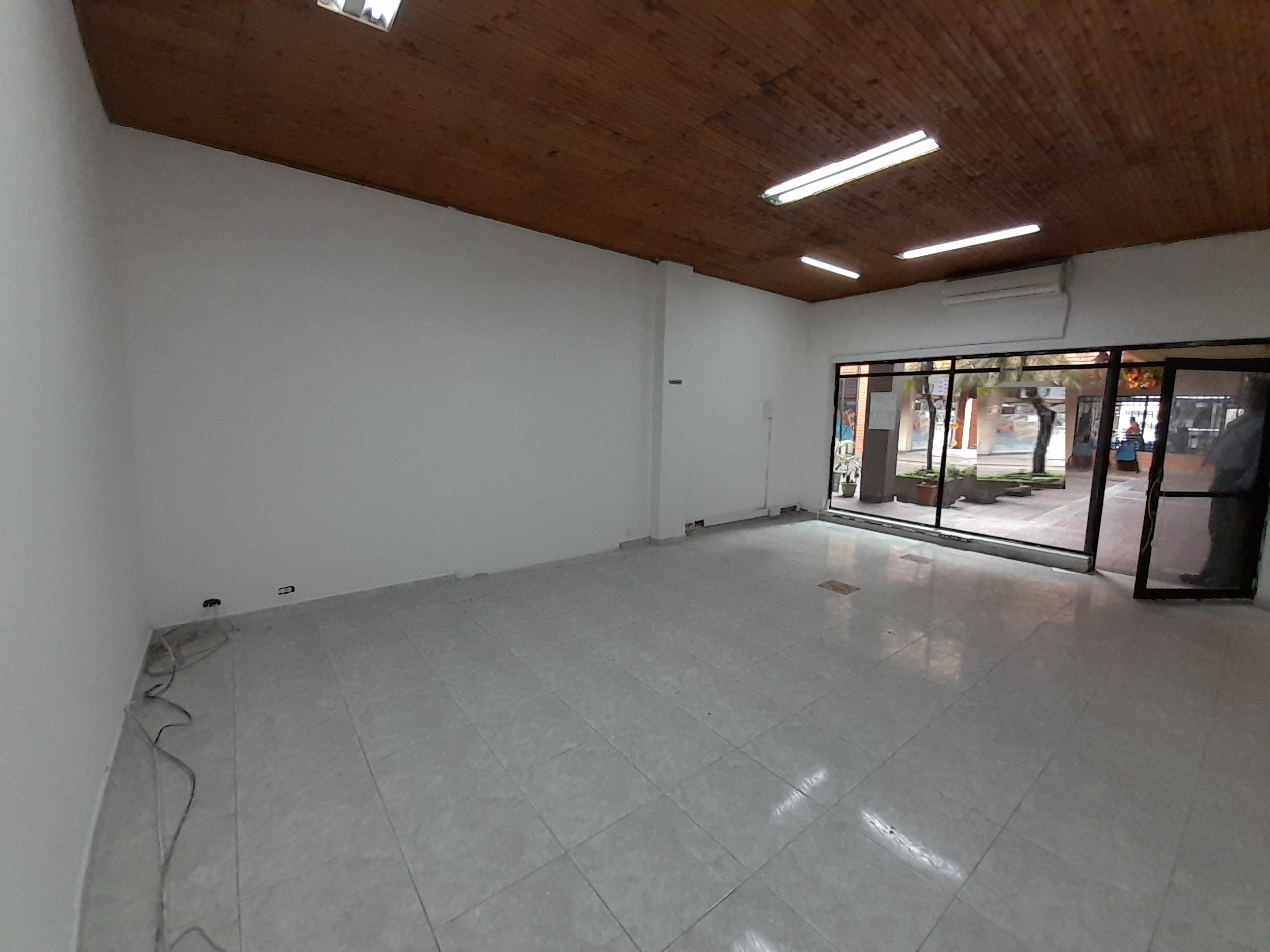 Local en arriendo Antioquia Medellín Suramericana 30 m2 Habitaciones 0 Baños 0 Garajes 1 Precio $2500000