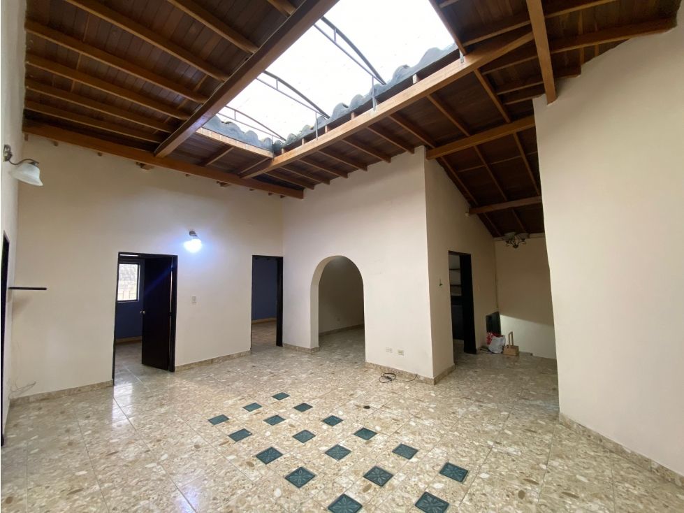 Apartamento en venta Antioquia Medellín Prado 148 m2 Habitaciones 5 Baños 2 Garajes 0 Precio $370000000