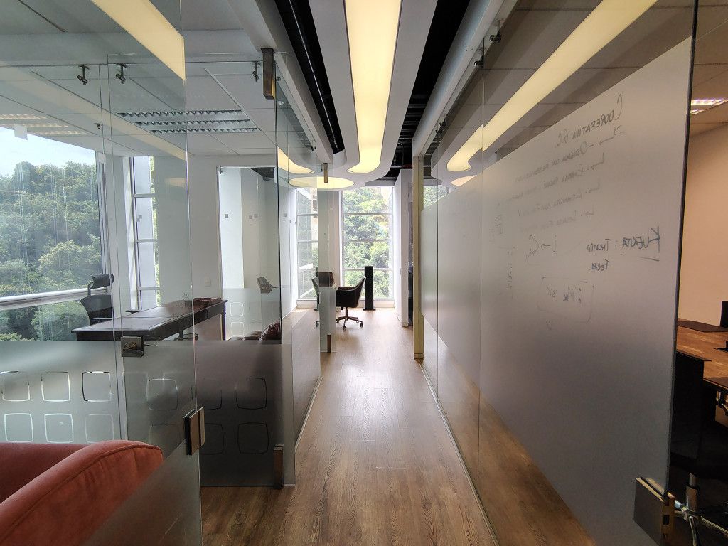 Oficina en arriendo Cundinamarca Bogotá Millan 137 m2 Habitaciones 0 Baños 2 Garajes 3 Precio $9462000