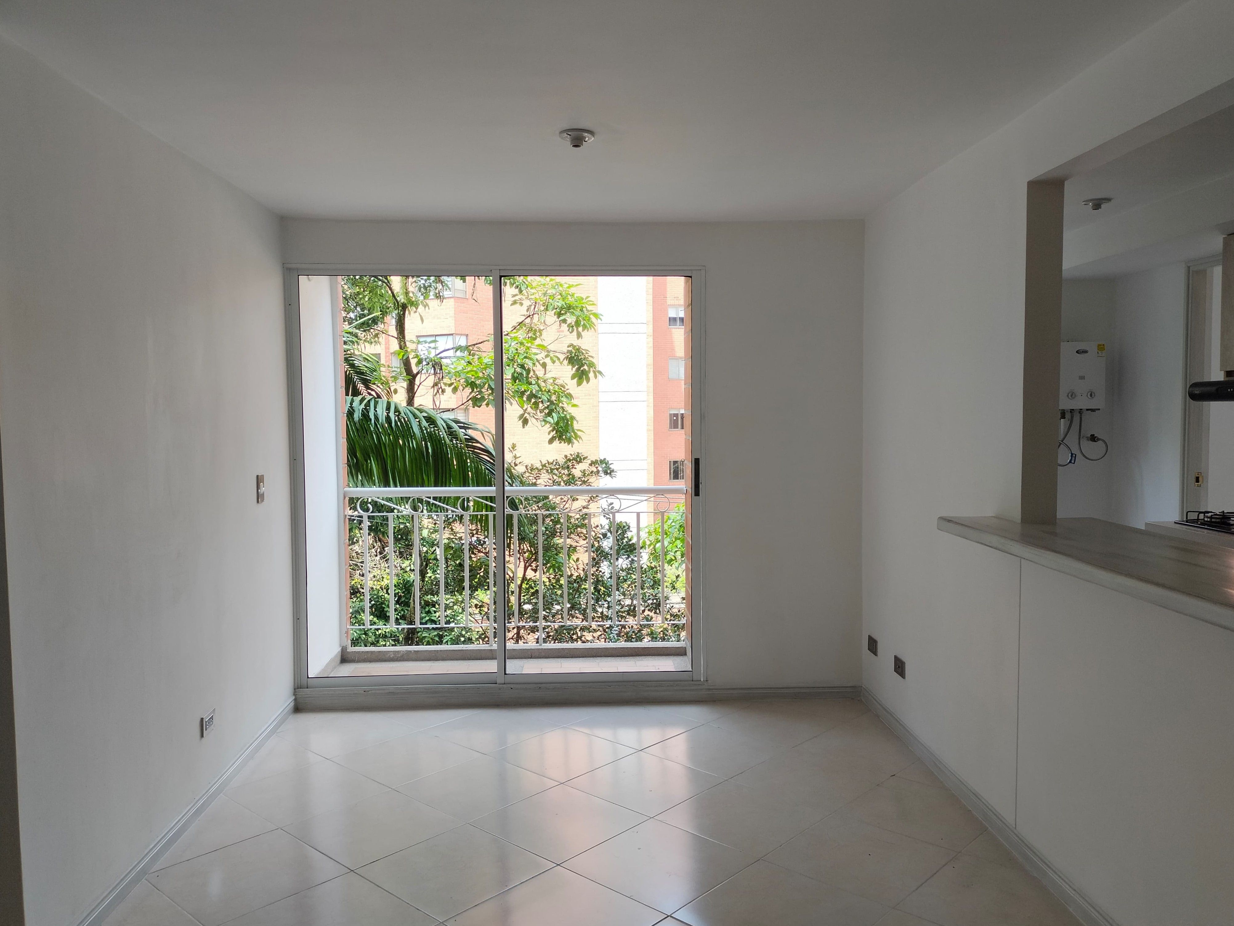 Apartamento en venta Antioquia Medellín Castropol 70 m2 Habitaciones 3 Baños 2 Garajes 1 Precio $640000000