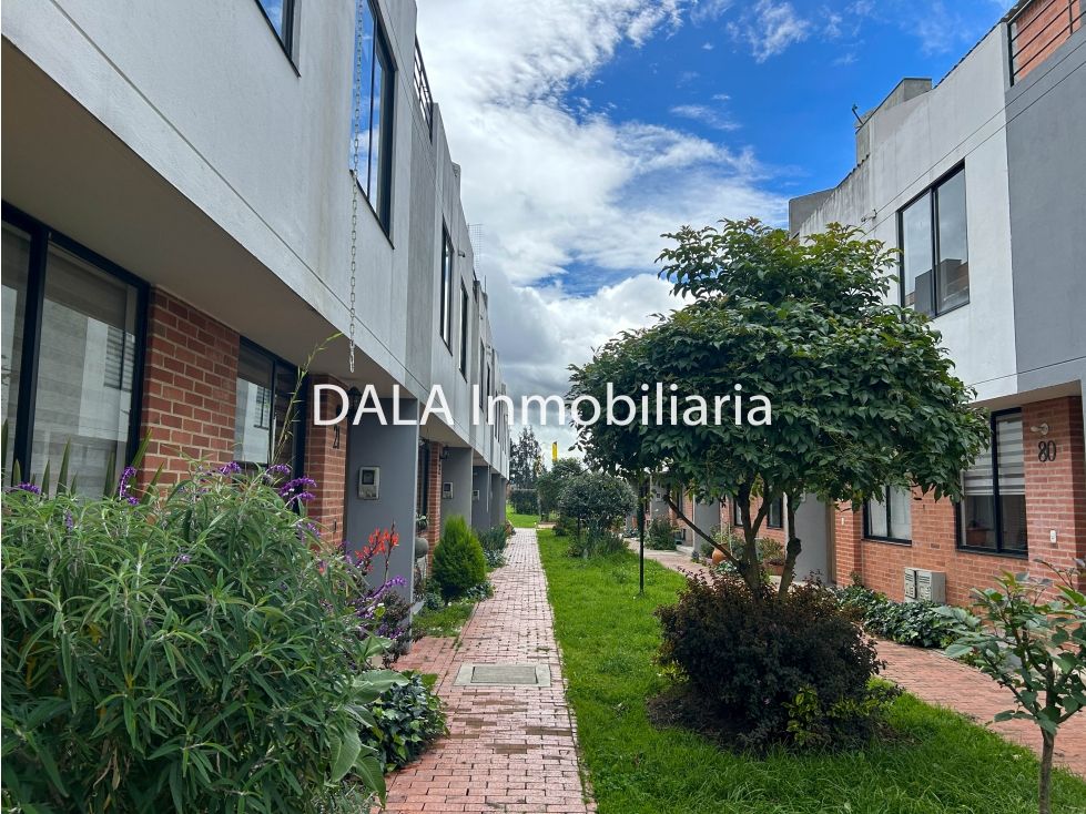 Casa en venta Cundinamarca Chía Vereda Bojaca 73 m2 Habitaciones 3 Baños 3 Garajes 2 Precio $358900000