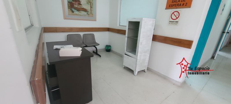 Oficina en arriendo Antioquia Medellín Cristo Rey 390 m2 Habitaciones 0 Baños 7 Garajes 0 Precio $15000000