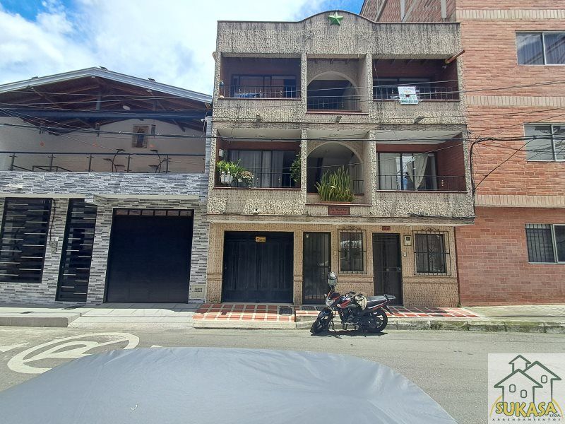 Apartamento en arriendo Antioquia Itagüí Centro 80 m2 Habitaciones 3 Baños 1 Garajes 0 Precio $1800000