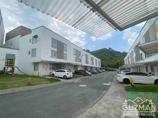 Casa en venta Caldas Manizales Urbanizacion Palo Negro 96 m2 Habitaciones 3 Baños 3 Garajes 0 Precio $400000000