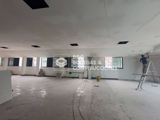 Bodega en arriendo Antioquia Medellín Guayaquil 620 m2 Habitaciones 0 Baños 4 Garajes 0 Precio $26000000
