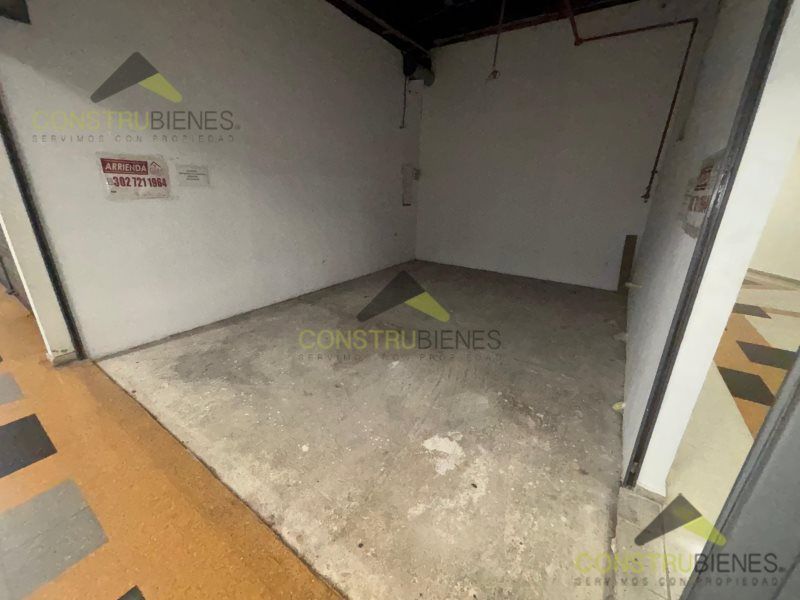 Local en arriendo Antioquia Itagüí Camparola 28 m2 Habitaciones 0 Baños 0 Garajes 0 Precio $3500000