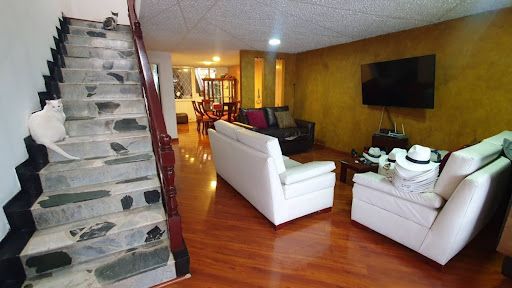 Casa en venta Cundinamarca Bogotá Ciudad Jardín Sur 110 m2 Habitaciones 3 Baños 3 Garajes 1 Precio $733000000