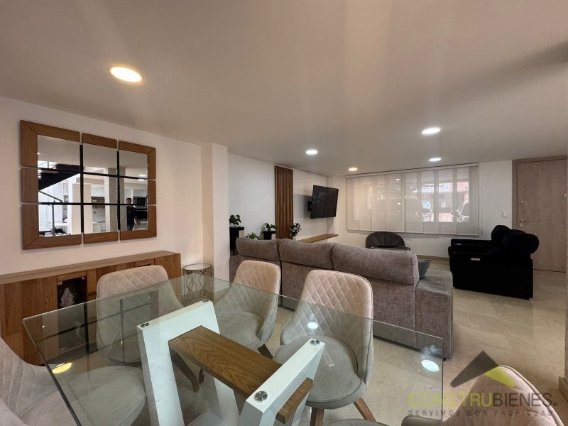 Casa en venta Antioquia Sabaneta Vegas De San José 380 m2 Habitaciones 3 Baños 5 Garajes 2 Precio $1900000000