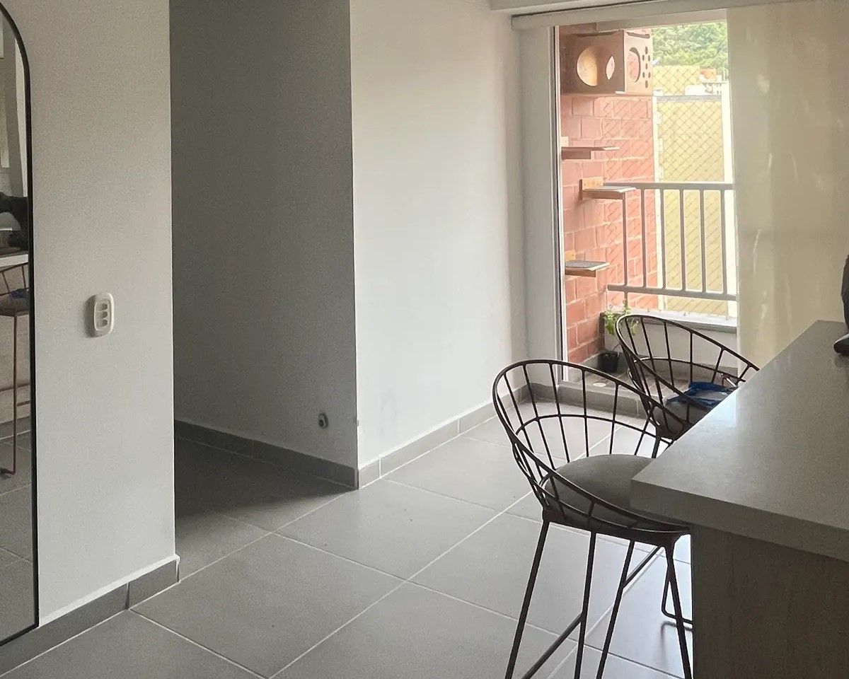 Apartamento en arriendo Antioquia Medellín La Colina 65 m2 Habitaciones 3 Baños 2 Garajes 1 Precio $2750000