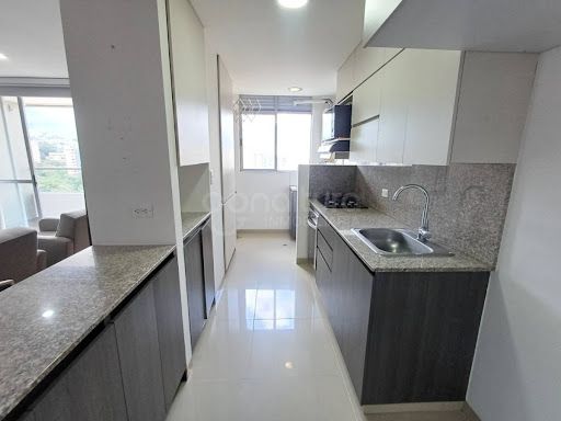 Apartamento en arriendo Antioquia Envigado El Esmeraldal 90 m2 Habitaciones 3 Baños 2 Garajes 1 Precio $4800000