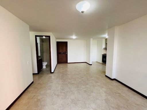 Apartamento en arriendo Antioquia Envigado La Pradera 75 m2 Habitaciones 2 Baños 2 Garajes 1 Precio $3800000