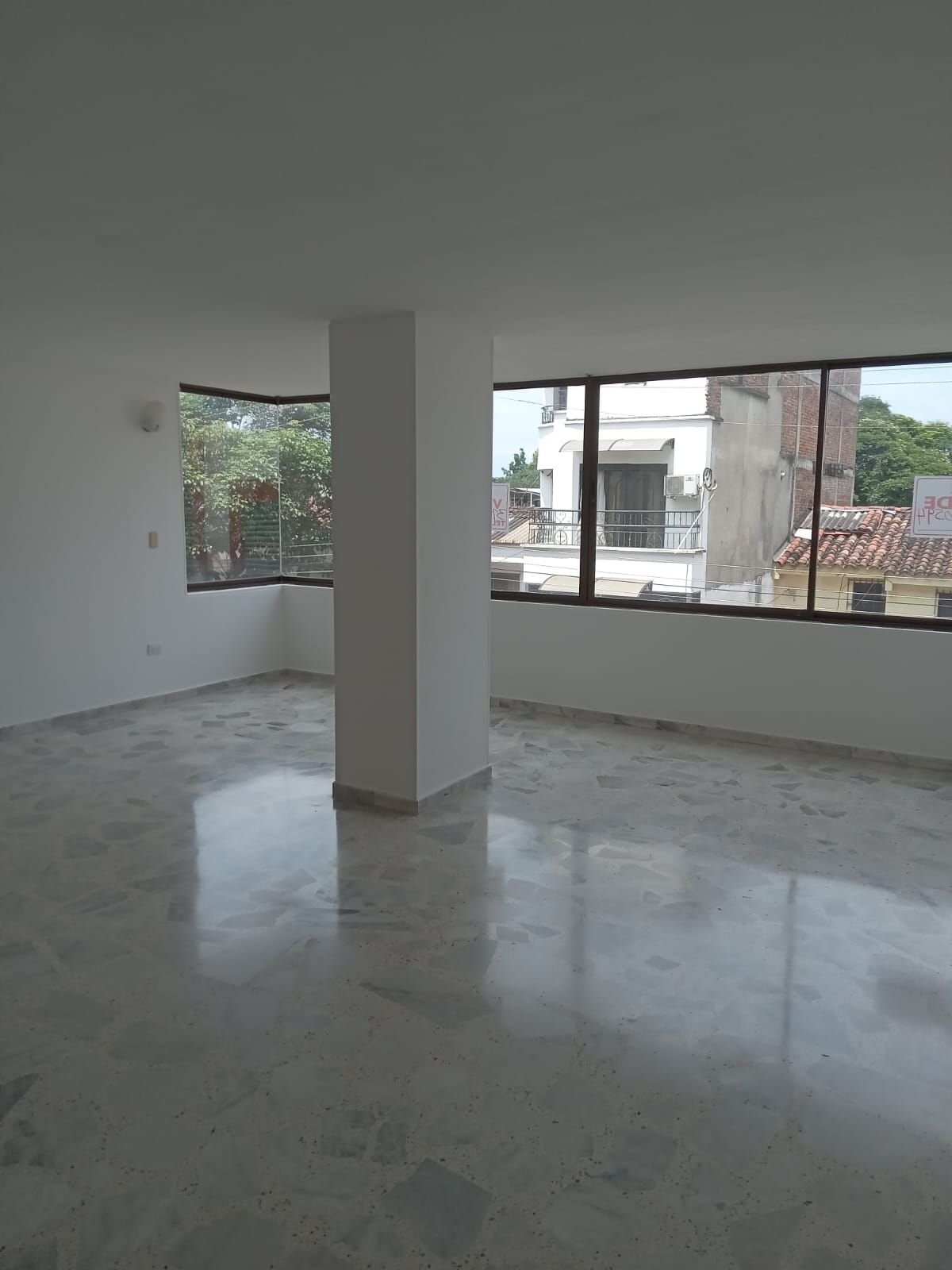 Apartamento en venta Valle Del Cauca Cali Departamental 105 m2 Habitaciones 4 Baños 3 Garajes 1 Precio $330000000