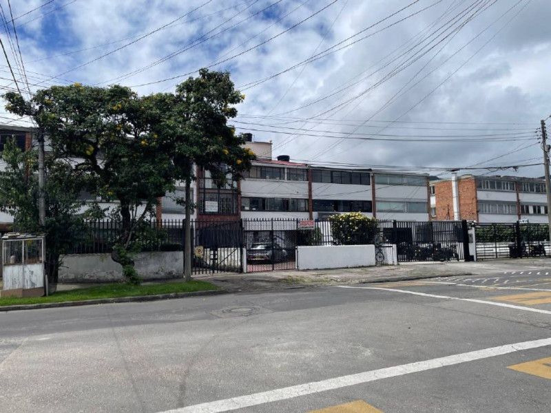 Edificio en venta Cundinamarca Bogotá Polo Club 658 m2 Habitaciones 0 Baños 10 Garajes 5 Precio $1800000000