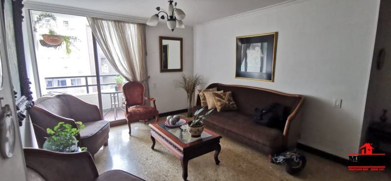 Apartamento en venta Antioquia Medellín El Nogal- Los Almendros 100 m2 Habitaciones 3 Baños 3 Garajes 1 Precio $630000000