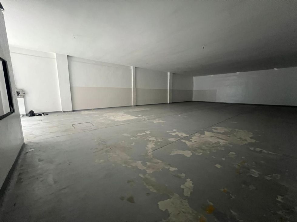 Bodega en arriendo Antioquia Sabaneta Holanda 300 m2 Habitaciones 0 Baños 0 Garajes 0 Precio $12300000