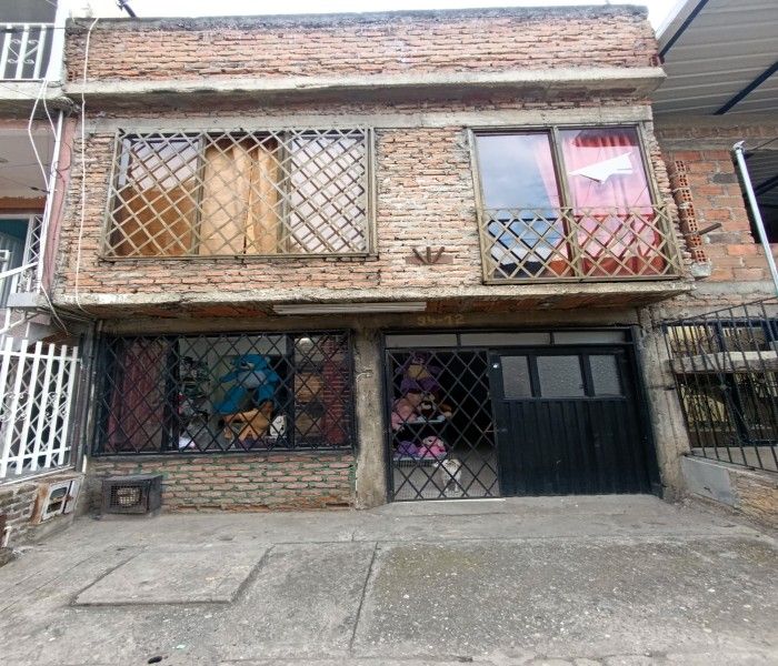 Casa en venta Valle Del Cauca Cali Otros 104 m2 Habitaciones 4 Baños 2 Garajes 0 Precio $145000000