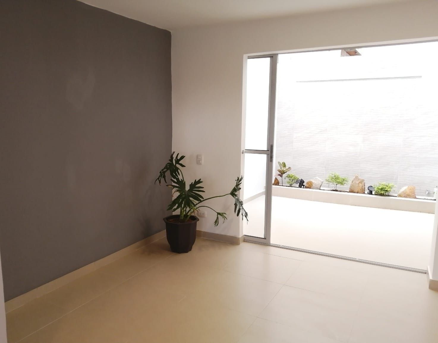 Casa en venta Valle Del Cauca Jamundí Cr La Arboleda 90 m2 Habitaciones 3 Baños 3 Garajes 1 Precio $288000000