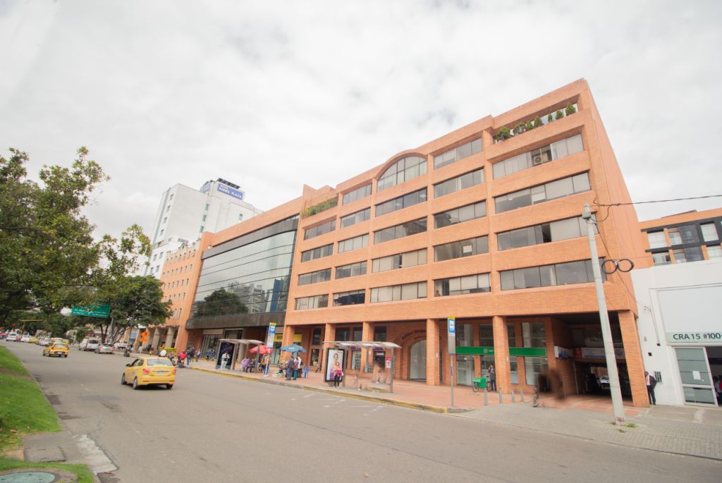 Oficina en arriendo Cundinamarca Bogotá Santa Bibiana 70 m2 Habitaciones 0 Baños 1 Garajes 2 Precio $3667200