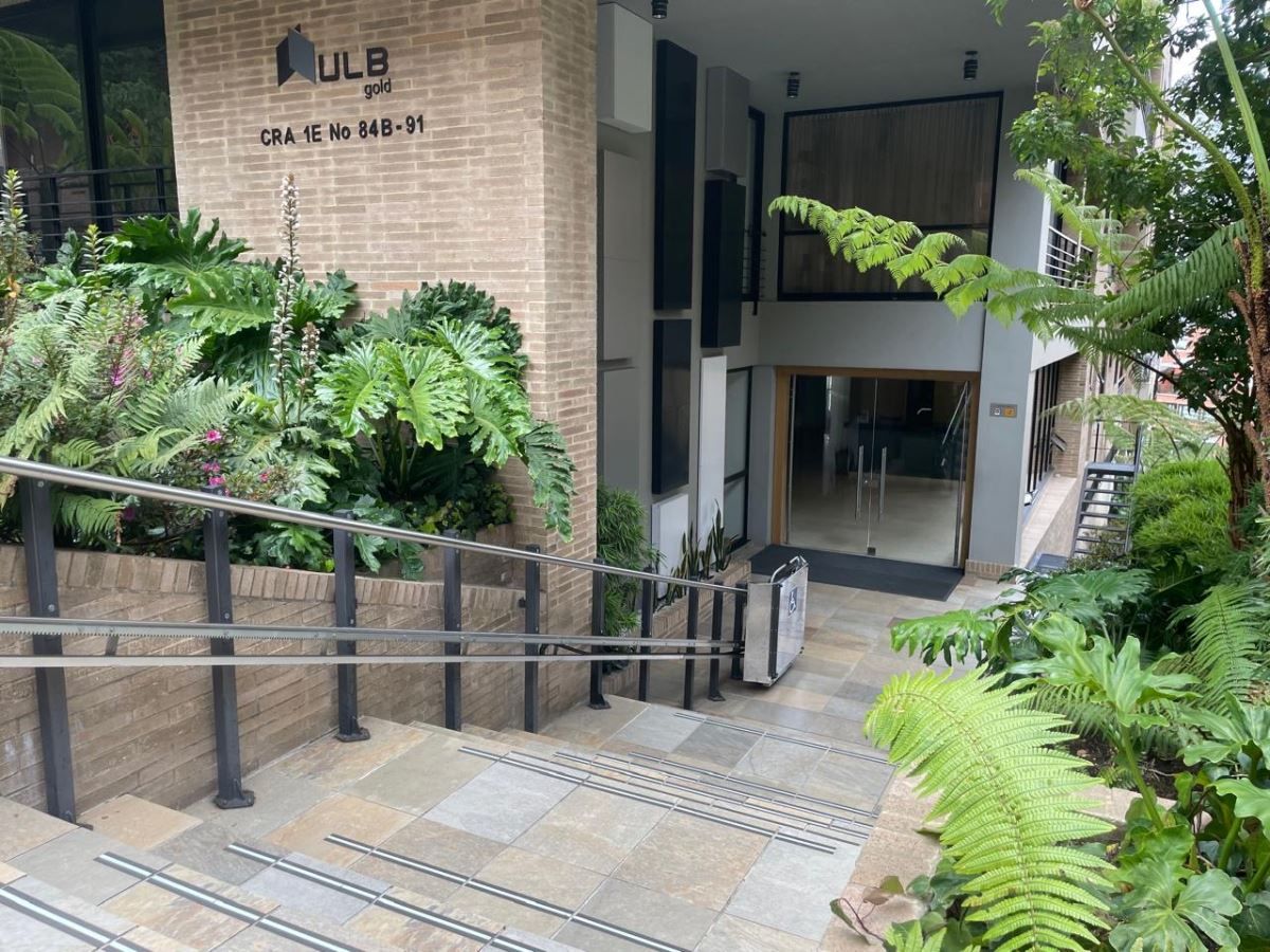 Apartamento en arriendo Cundinamarca Bogotá Pardo Rubio 173 m2 Habitaciones 3 Baños 4 Garajes 2 Precio $13100000