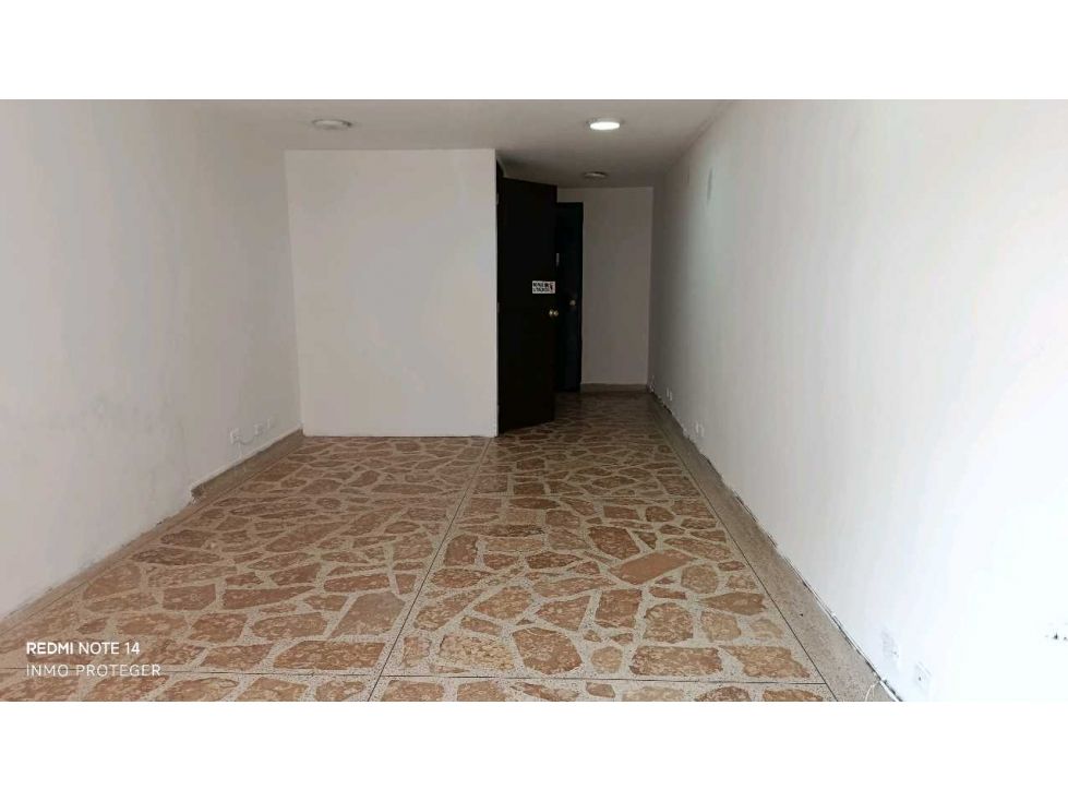 Local en arriendo Antioquia Envigado La Mesa 23 m2 Habitaciones 0 Baños 1 Garajes 0 Precio $2350000