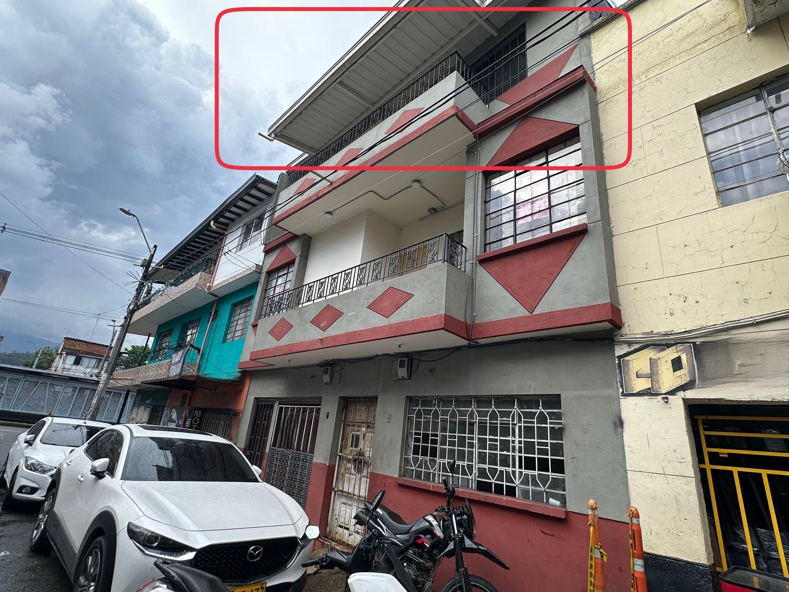 Casa en arriendo Antioquia Medellín Jesus Nazareno 130 m2 Habitaciones 4 Baños 1 Garajes 0 Precio $2400000