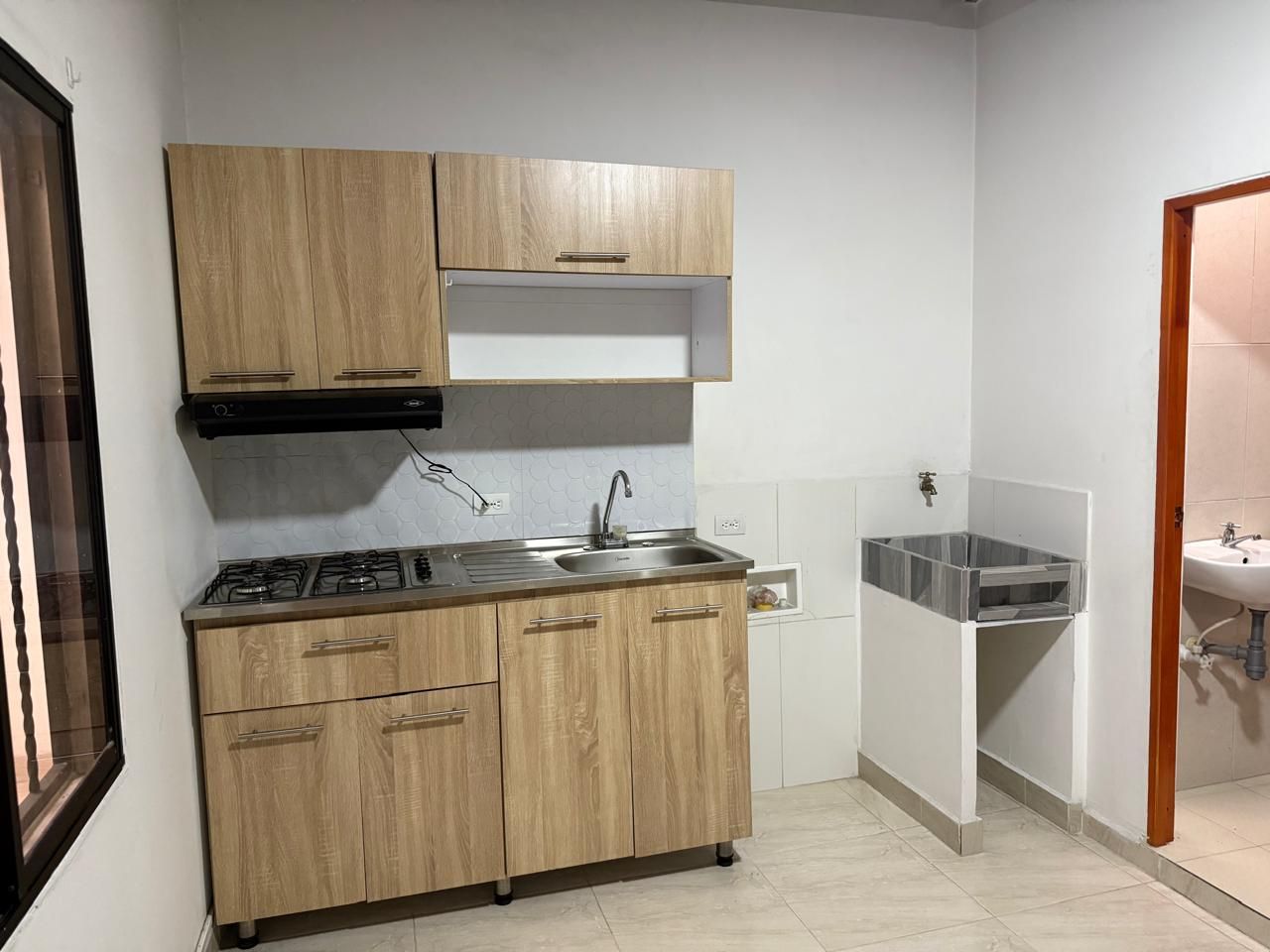 Apartaestudio en arriendo Antioquia Medellín Bombona No1 30 m2 Habitaciones 1 Baños 1 Garajes 0 Precio $1000000