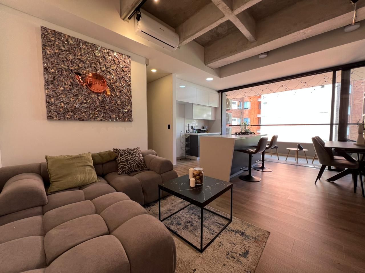 Apartamento en arriendo Antioquia Envigado Polideportivo Sur 76 m2 Habitaciones 2 Baños 2 Garajes 2 Precio $7650000