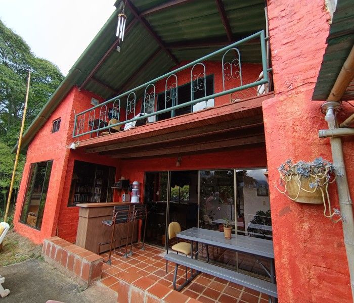 Finca en venta Valle Del Cauca Dagua Dagua 4000 m2 Habitaciones 3 Baños 3 Garajes 5 Precio $350000000