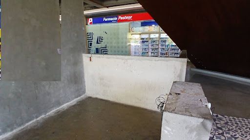 Local en arriendo Antioquia Envigado Zúñiga 4 m2 Habitaciones 0 Baños 0 Garajes 0 Precio $2053197