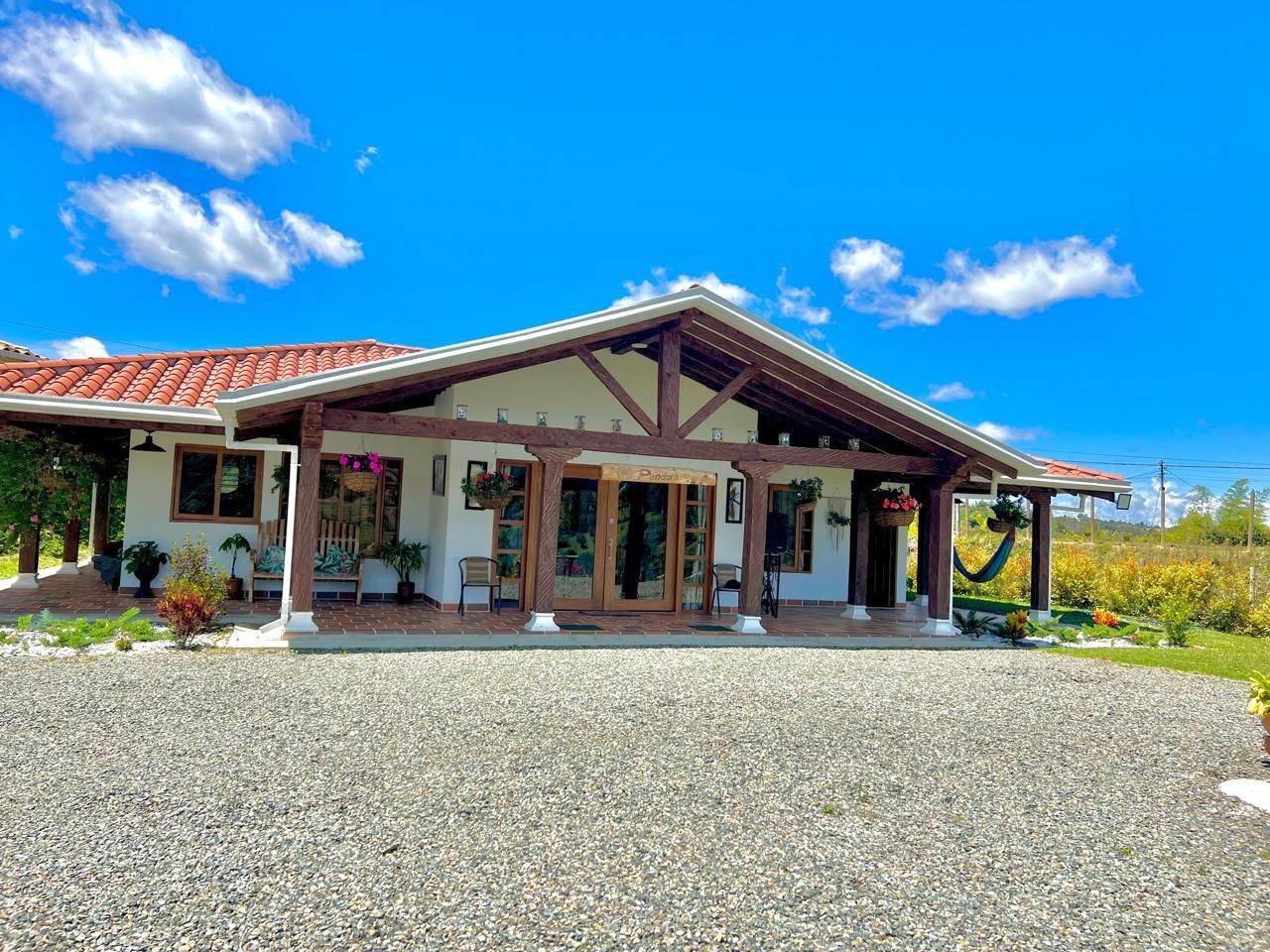 Finca en venta Antioquia San Vicente San Vicente 184 m2 Habitaciones 3 Baños 2 Garajes 3 Precio $770000000