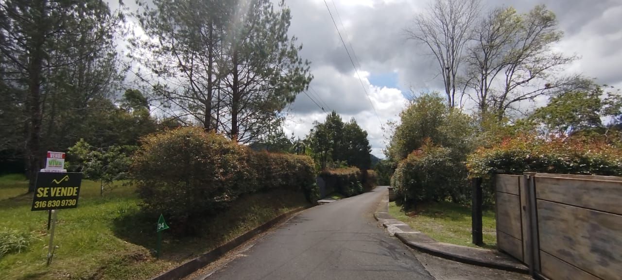 Lote en venta Antioquia El Retiro El Retiro 1628 m2 Habitaciones 0 Baños 0 Garajes 0 Precio $900000000