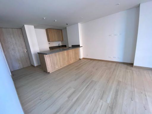 Apartamento en arriendo Antioquia Rionegro San Antonio 74 m2 Habitaciones 2 Baños 2 Garajes 1 Precio $3000000