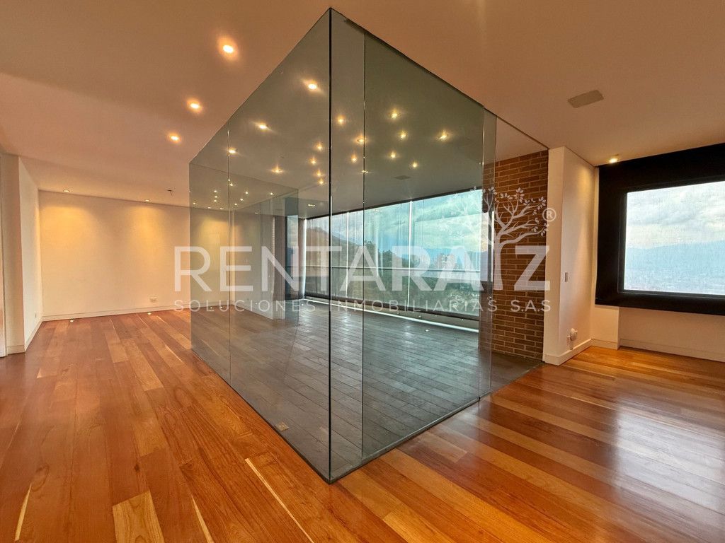 Apartamento en venta Antioquia Medellín La Florida 288 m2 Habitaciones 3 Baños 5 Garajes 4 Precio $3500000000