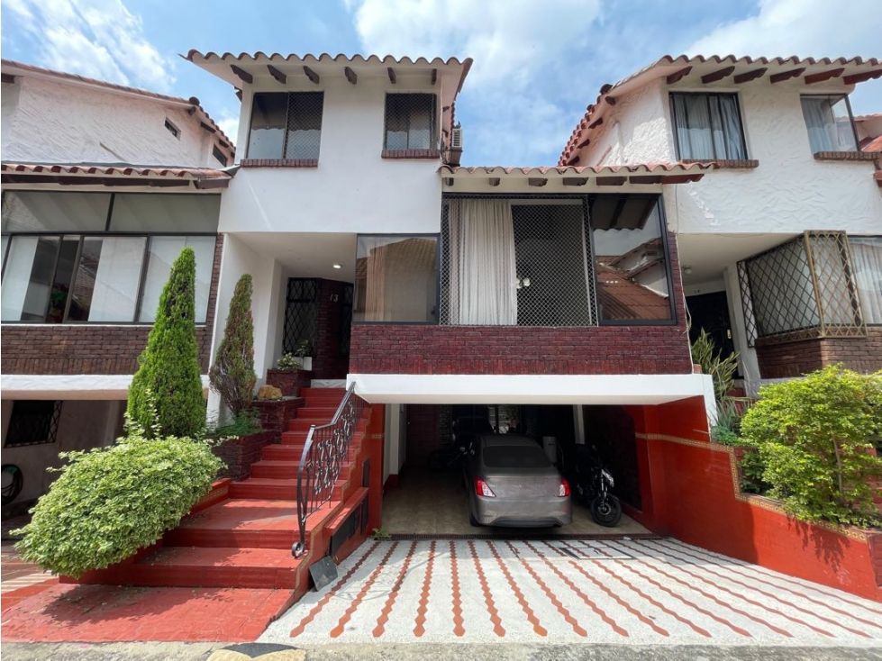 Casa en venta Valle Del Cauca Cali Cali 265 m2 Habitaciones 4 Baños 4 Garajes 4 Precio $850000000